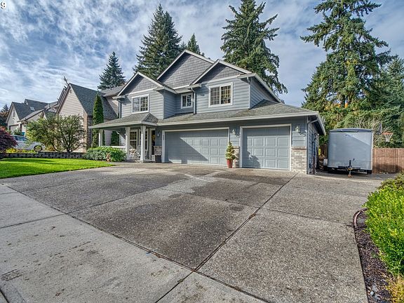 2nd image of 10304 NE 27th Ave