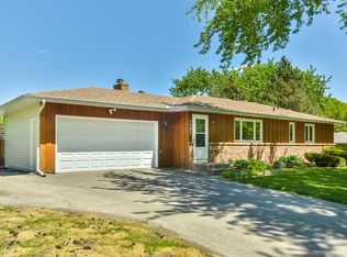 1791 E Bluestone Dr, Eagan, MN 55122