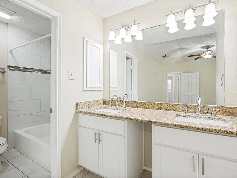 405 Myrtle Dr — Photo 16