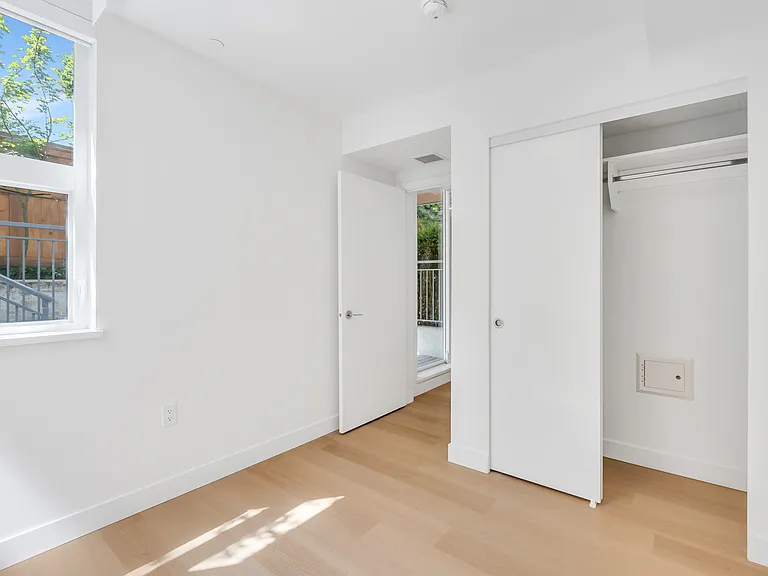 1490 W 32nd Ave — Photo 37