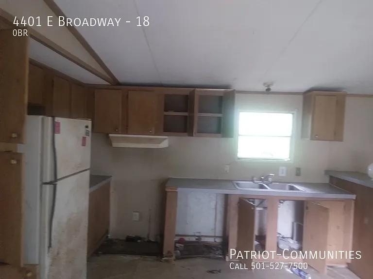 4401 E Broadway St #18 — Photo 46