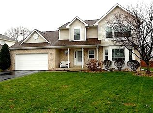 3304 Woodford Dr, Joliet, IL 60431