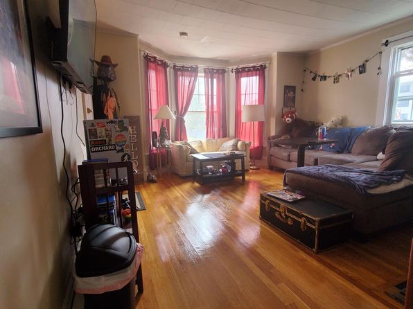 47 Railroad Ave #1-L