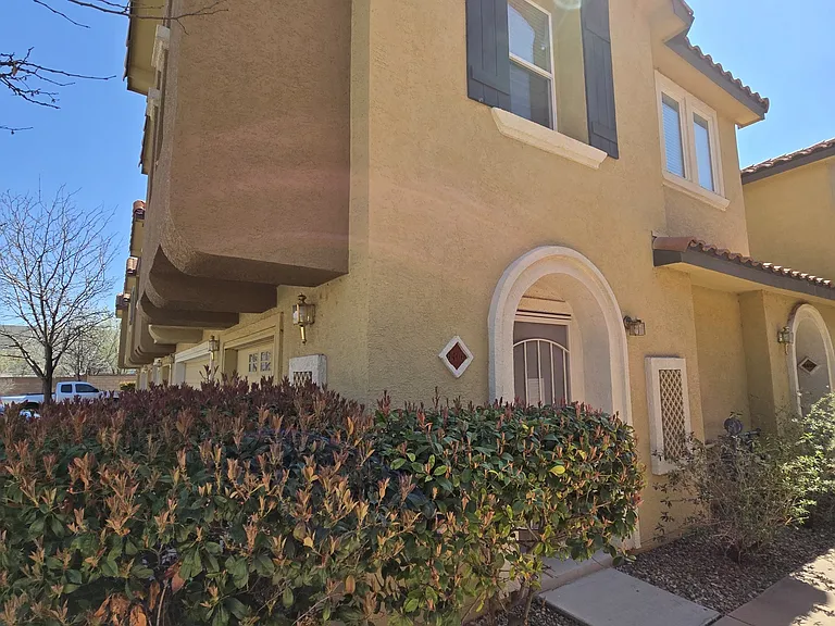 601 Menaul Blvd NE #4406 — Photo 1