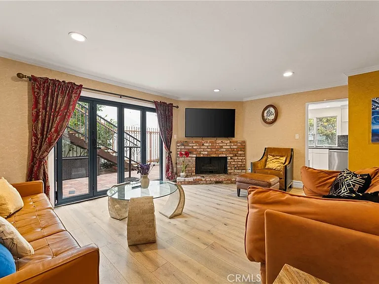 4007 Alta Mesa Studio Ctr — Photo 12
