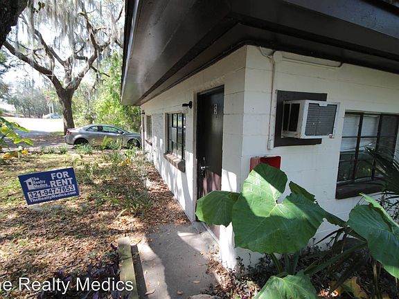 3rd image of 749 Samoa Ave APT 5
