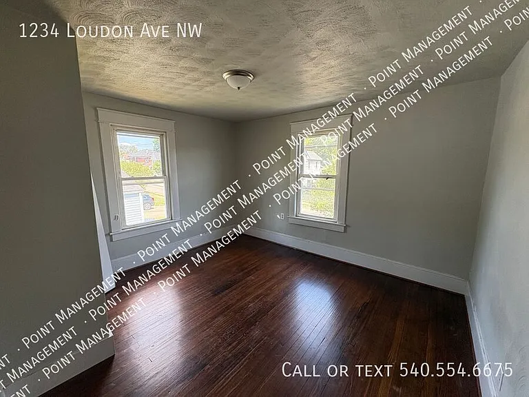 1234 Loudon Ave NW — Photo 2