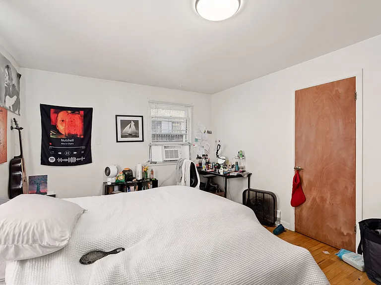 821 W Mulberry St — Photo 8