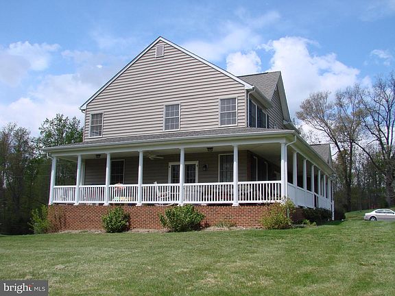 4th image of 8222 Sperryville Pike