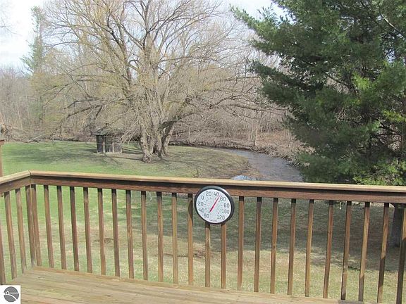 3rd image of 391 Irons Park Dr #4