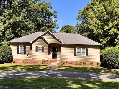 944 Trollinger Rd, Asheboro, NC, 27203