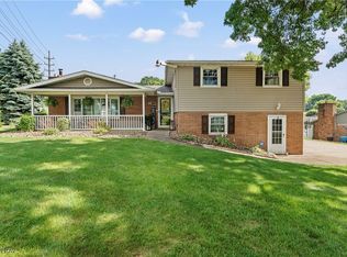 2615 Daffodil St NE, Canton, OH