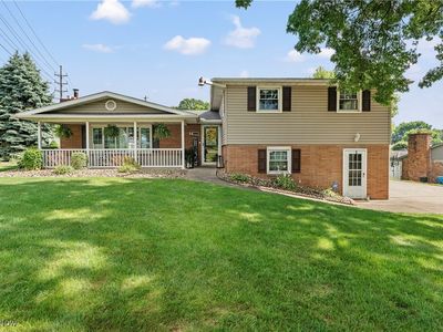 2615 Daffodil St NE, Canton, OH, 44705