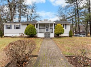 27 Cove Drive, Derry, NH 03038-5327
