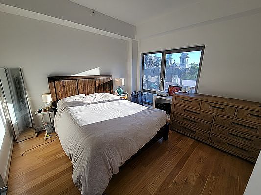 4th image of 500 Sterling Pl APT 5E
