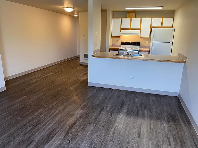 802 E Juniper Ave. — Photo 7