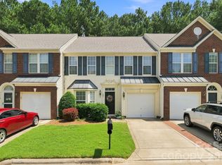 121 Kase Ct, Mooresville, NC 28117