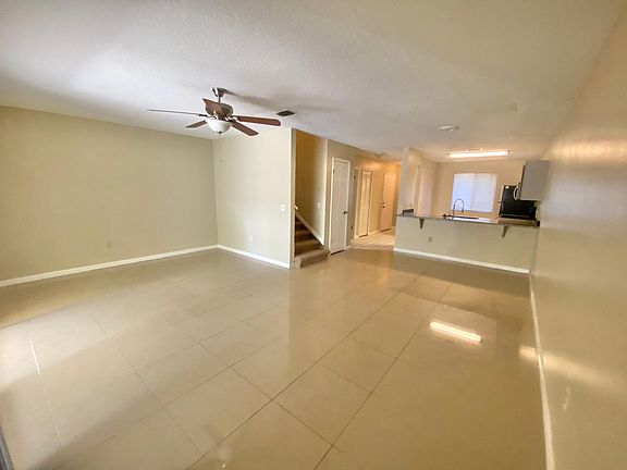 3rd image of 3556 Forest Branch Dr APT C