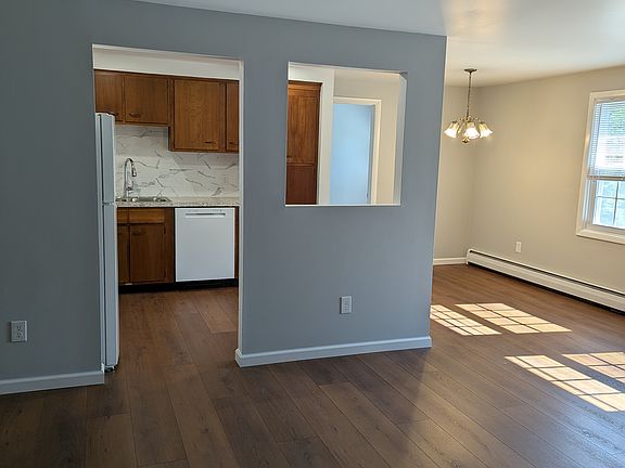 2nd image of 202 S Union Rd APT 8