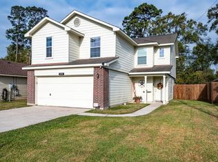 310 Oakdale St, Dayton, TX 77535