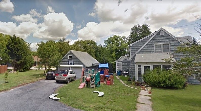 2nd image of 231 Delaware Ave