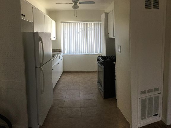 4th image of 7607 Fountain Ave APT 17