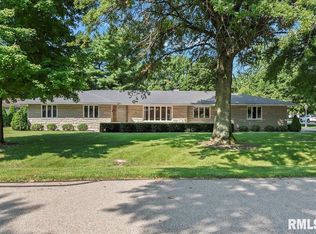 3 Lorrie Ln, Springfield, IL 62703