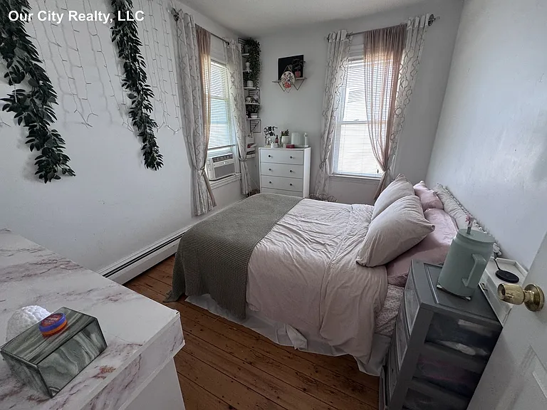 70 Holland St #3 — Photo 8