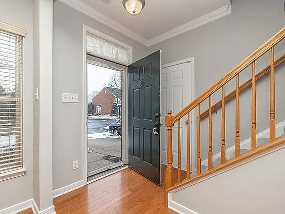 2nd image of 7001 Aspen View Dr