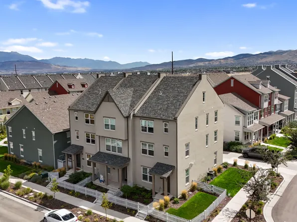 6679 W Skip Rock Rd, South Jordan, UT 84009