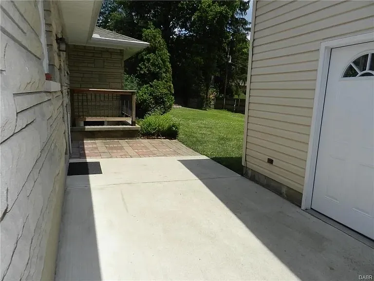 5518 Mad River Rd — Photo 27