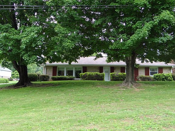 2nd image of 201 Cornwallis Dr