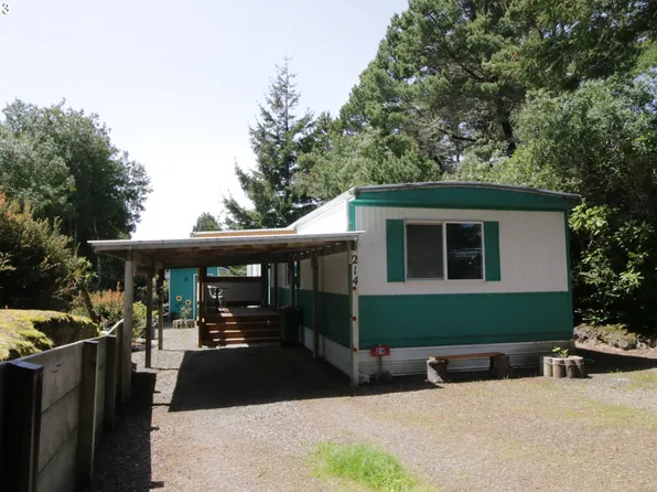 1600 Rhododendron Dr Space 214, Florence, OR 97439