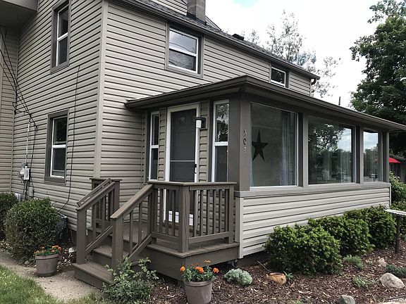 2nd image of 507 E Walled Lake Dr
