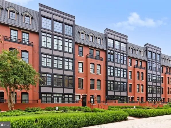 1700 Clarendon Blvd #123, Arlington, VA 22209