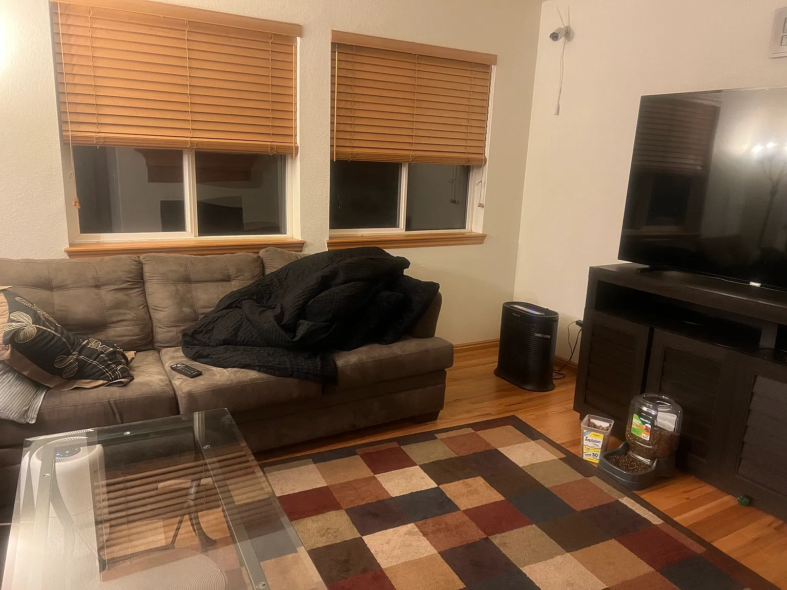 3 bed, 2259 sqft, $800 — Photo 4