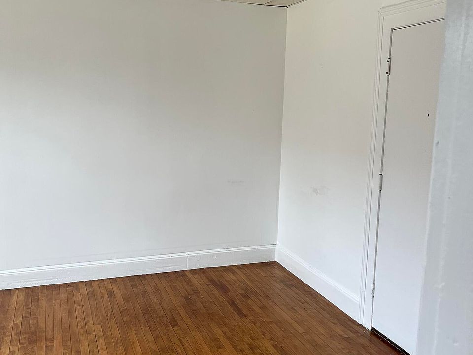 2nd image of 144 View Street