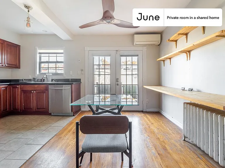 1443 Parkwood Pl NW #A — Photo 8