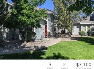 6594 Aston Cir, Sparks, NV 89436