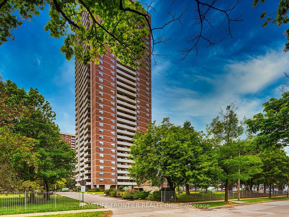 1st image of 10 Tangreen Ct #608