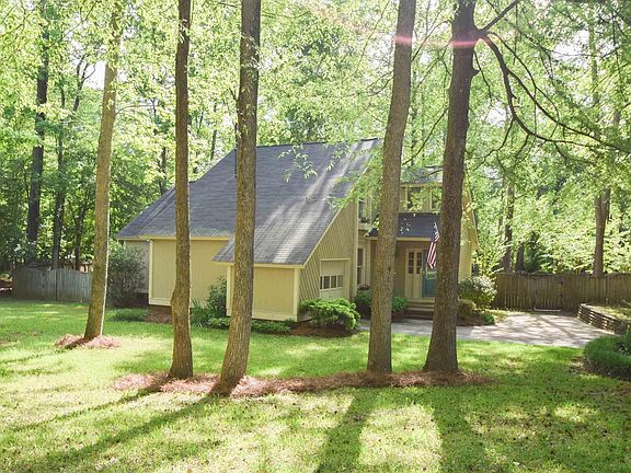 2nd image of 1735 Willow Creek Dr