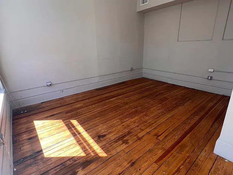 442 Main St — Photo 7