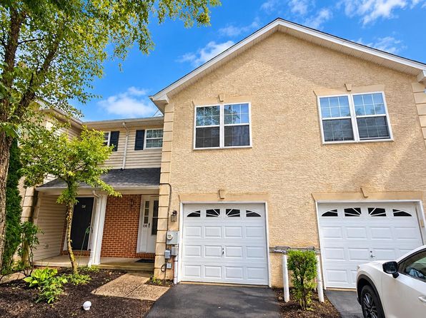 108 Fairway Dr
