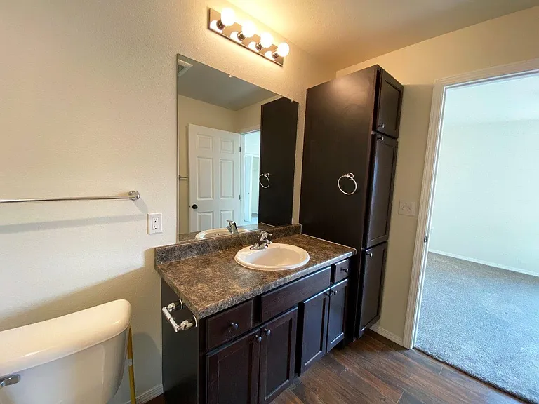 Lake Area Townhomes Phase II — Photo 7