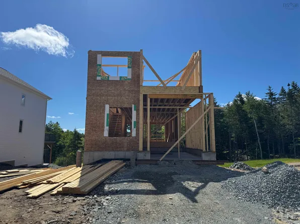 Gar41 83 Garvey Ct W, Bedford, NS B4B 2N5