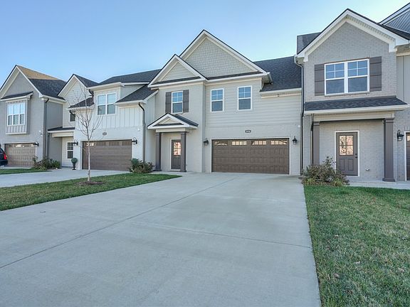 3rd image of 3526 Magruder Dr