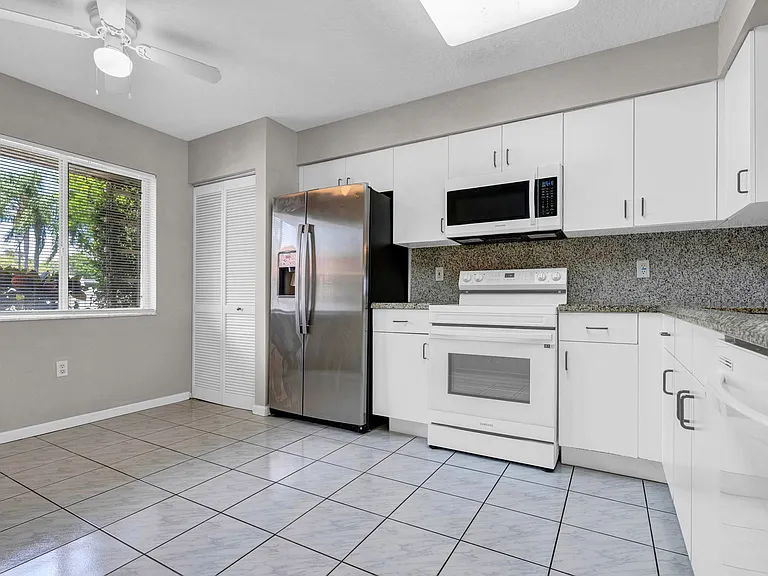 5952 Regal Glen Dr #103 — Photo 8