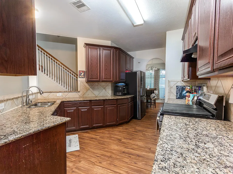1107 Arum Rd