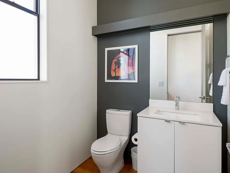 1020 Bellevue Dr NE — Photo 59