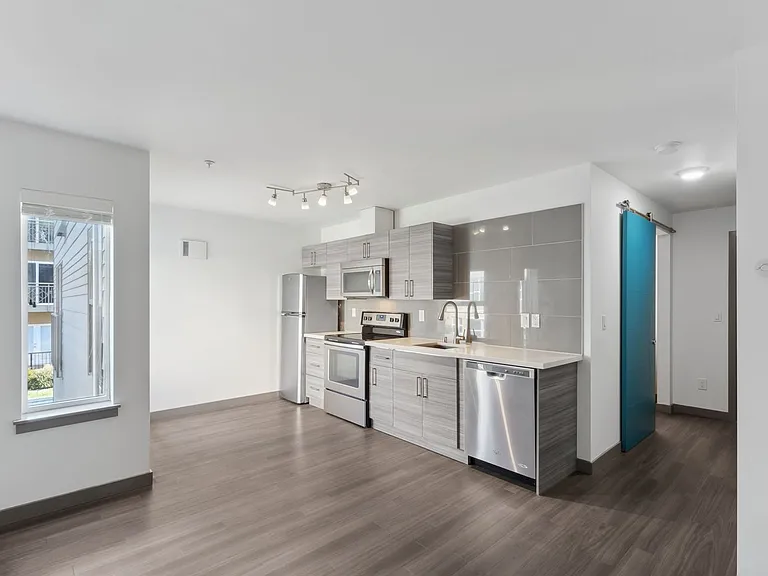 Helene Apartments — Photo 6